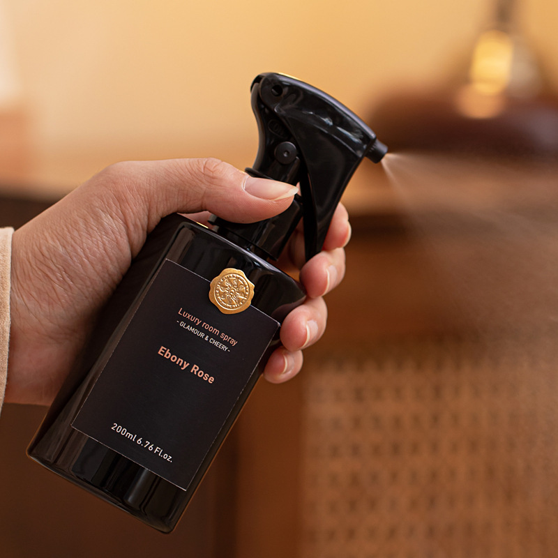 Spray do usuwania nieprzyjemny – Home And Bathroom recenzja i cena